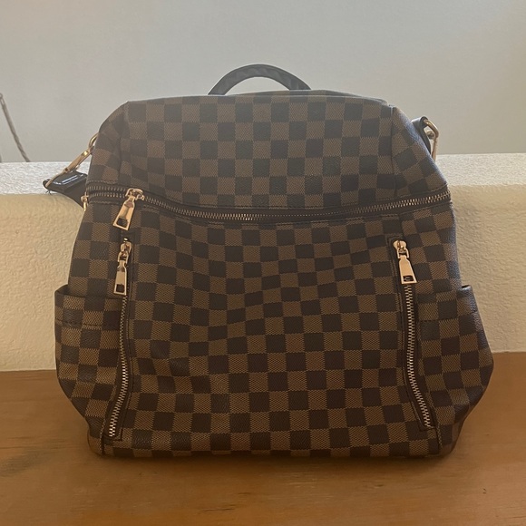 Checkered Brown Backpack - Picture 5 of 5